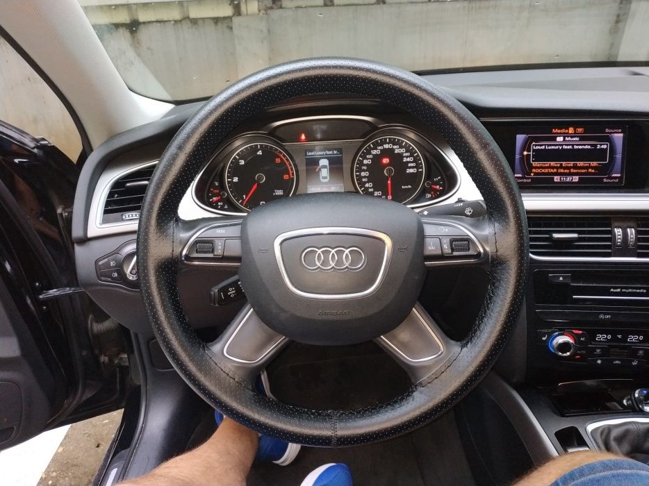 Husa de volan cusuta din piele naturală! Montaj Gratuit!!!