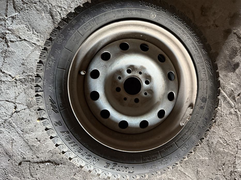 Шины зимнее отличном состоянии