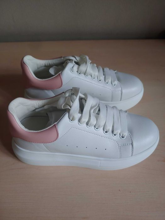 Женские кеды Alexander McQueen