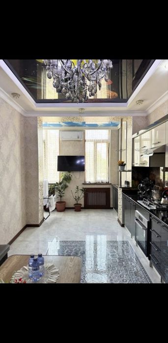 Булварда жойлашган шинам ва тоза уй шахримиз мехмонлари учун