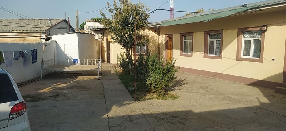 Ховли уй сотилади 4 сотик