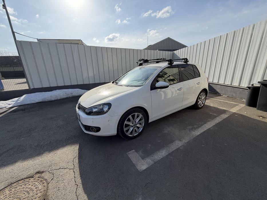 VOLKSWAGEN Golf 2009