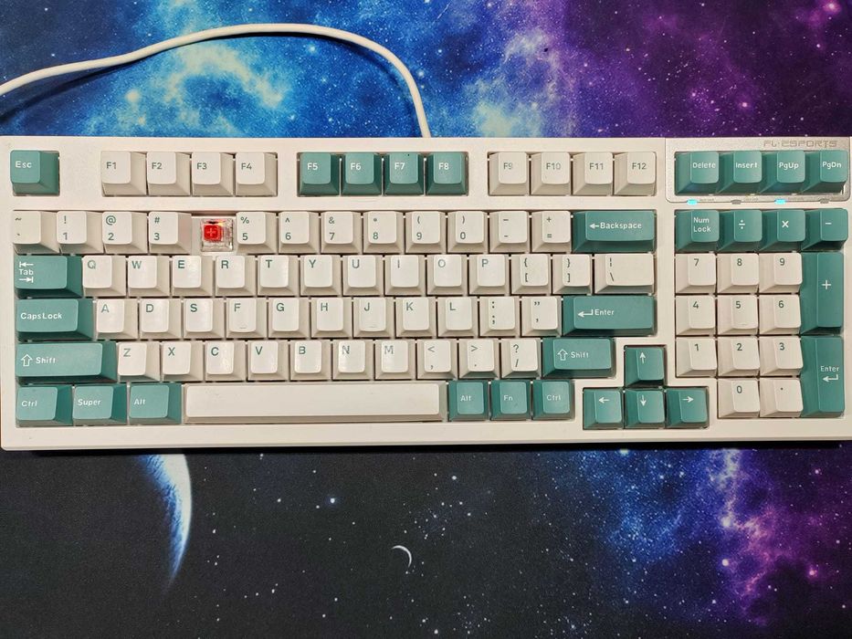 Vand tastaturi Roccat, Anne, FL-Esports