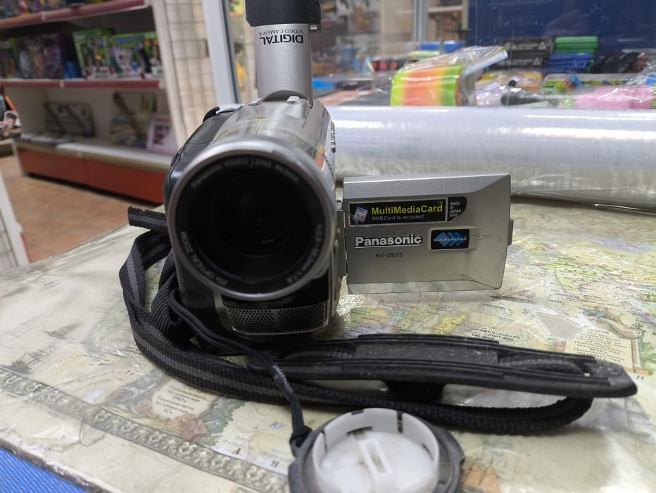 Видеокамера Panasonic
