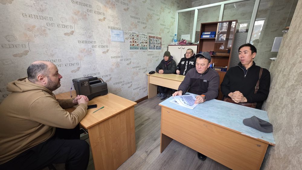 Школа ГНБ - операторы, локаторщики, и