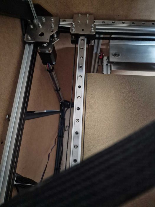 Голям 3D принтер с печатен обем 430х430х500мм