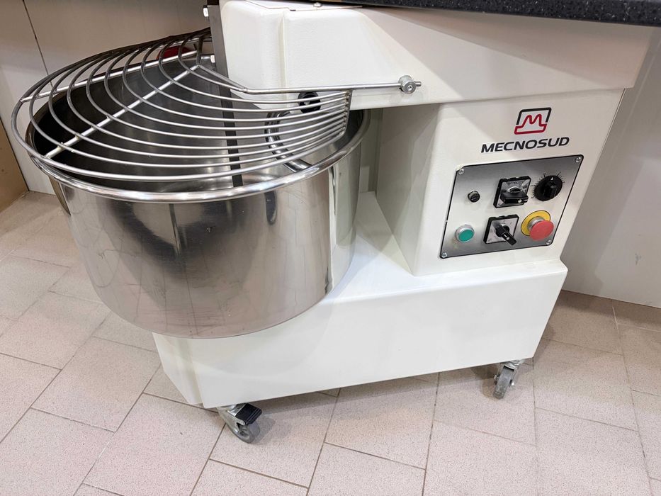 OCAZIE! Echipamente PIZZA Top Brand ITALIA – Ca NOI /JUMATATE de pret