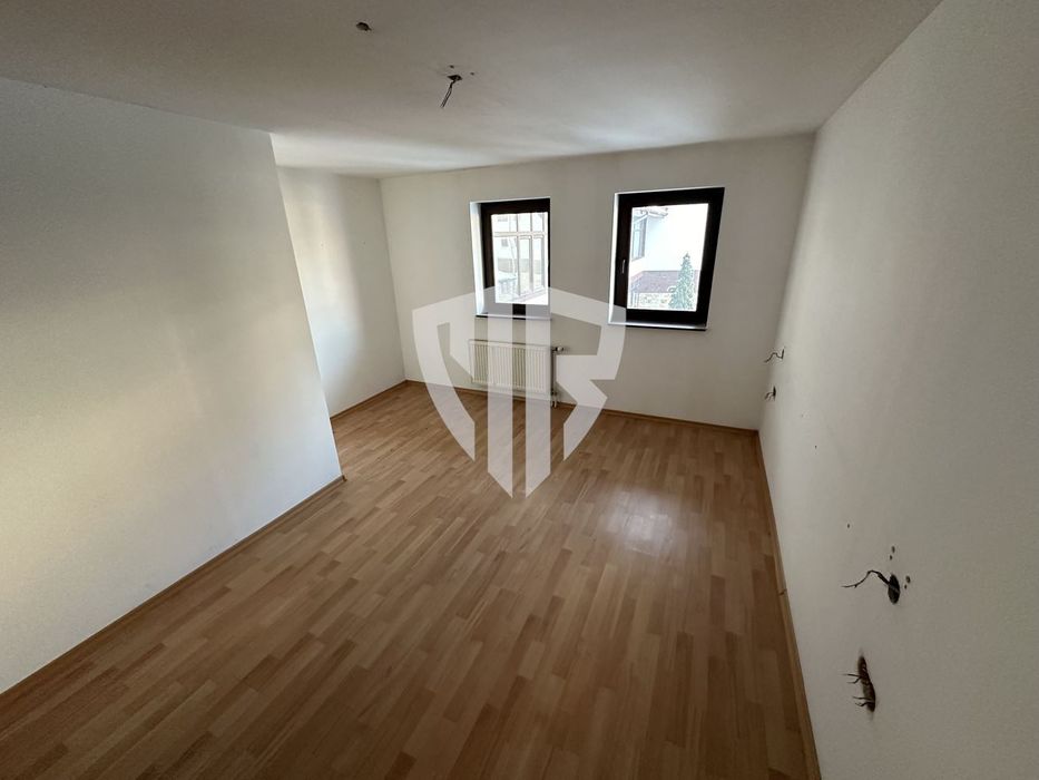 Продава се Тристаен апартамент в Банско - 98 кв.м за 796 €/кв.м - Снимка #10