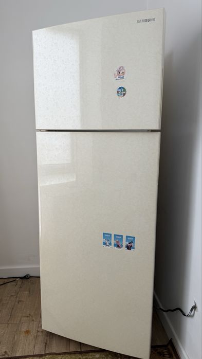 Холодильник продам