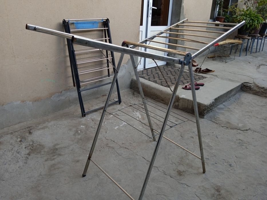 Сушилка сотилади холати зур. 100000сум  оладиганлар телефон килинглар.