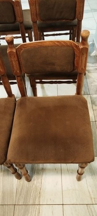 Трапезни столове