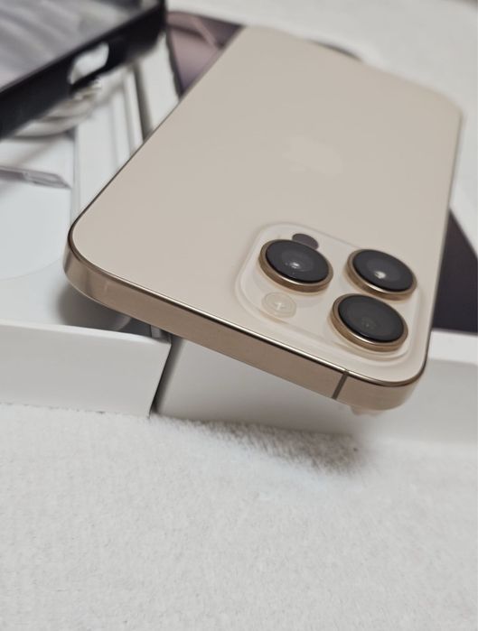 iPhone 16 PRO MAX, 94% bateria, 256 GB, FULL BOX