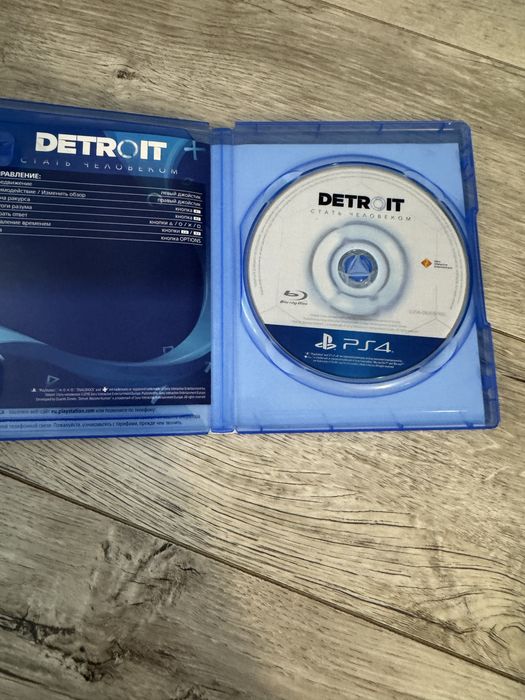 2 диска Uncharted collection и Detroit PS4