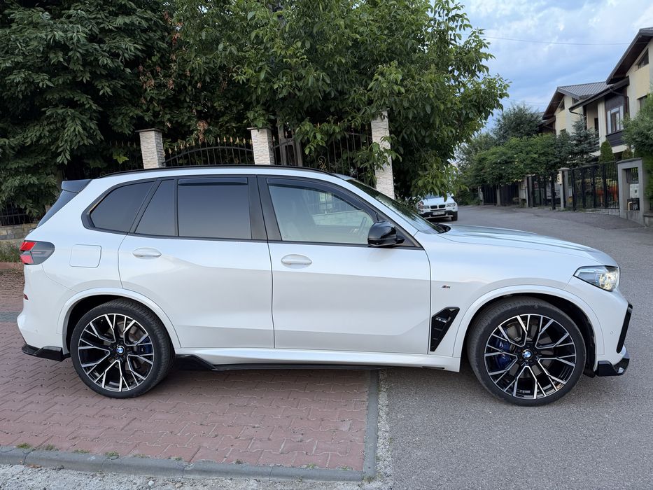 BMW X5 xDrive30d M Sport Individual | 2019 | 3.0 Diesel | 265 CP | 17.000 km | FULL OPTION