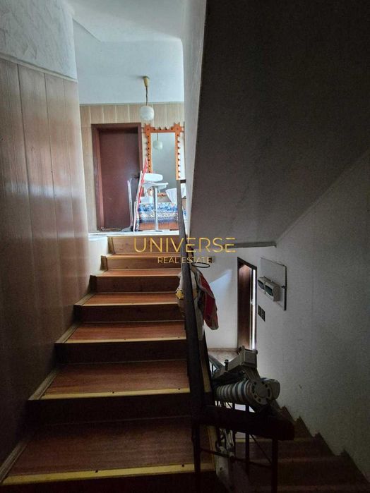 2етажна къща с шест стаи в стария град на Несебър . Готов бизнес #5410