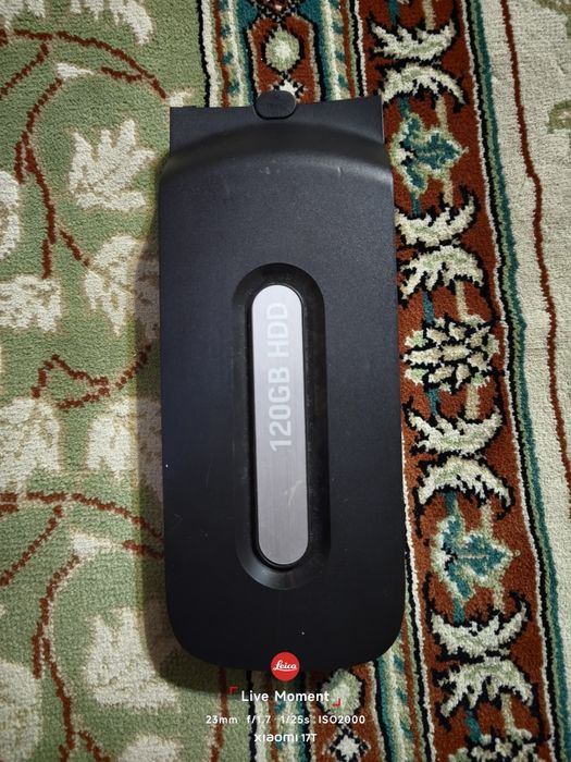 Продам xbox 360 с двумя геймпадами