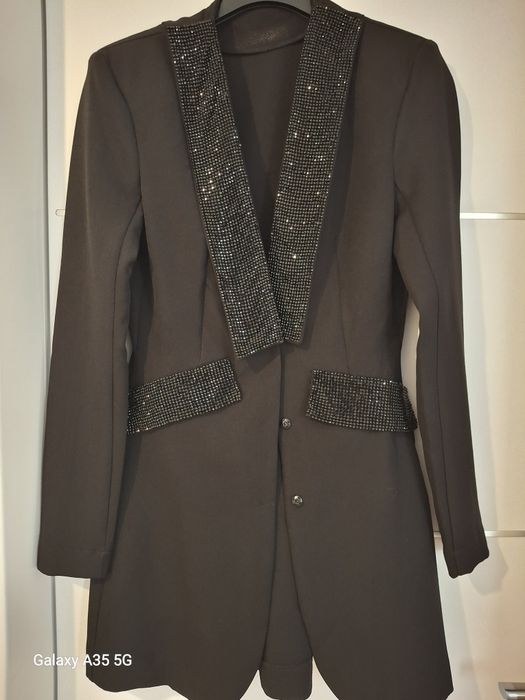 Rochii cu dantela si sacouri elegante, marime 36, noi