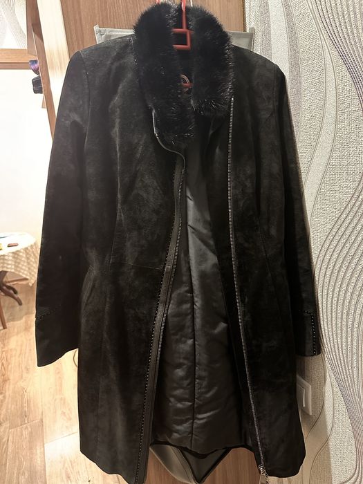 Продам замшевое пальто
