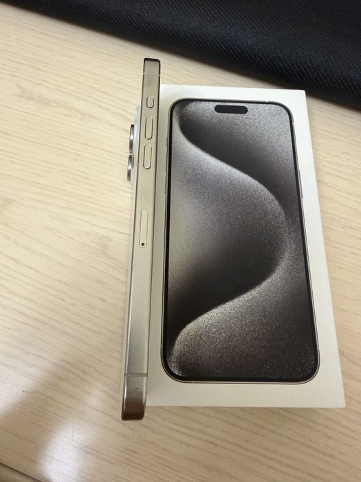 Продам Iphone 15 Pro Max 1tb
