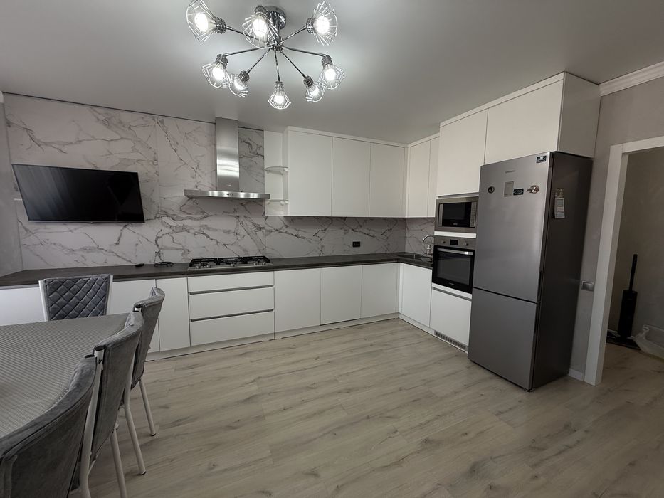 Продам 4 х ком квартиру