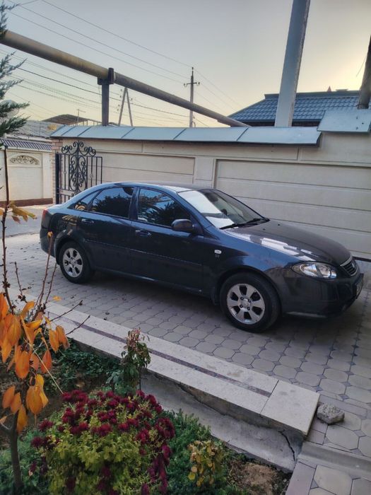 Gentra Lacetti б/у