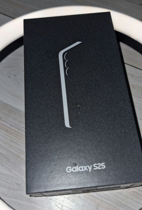 Samsung Galaxy S25 128GB | 12 GB