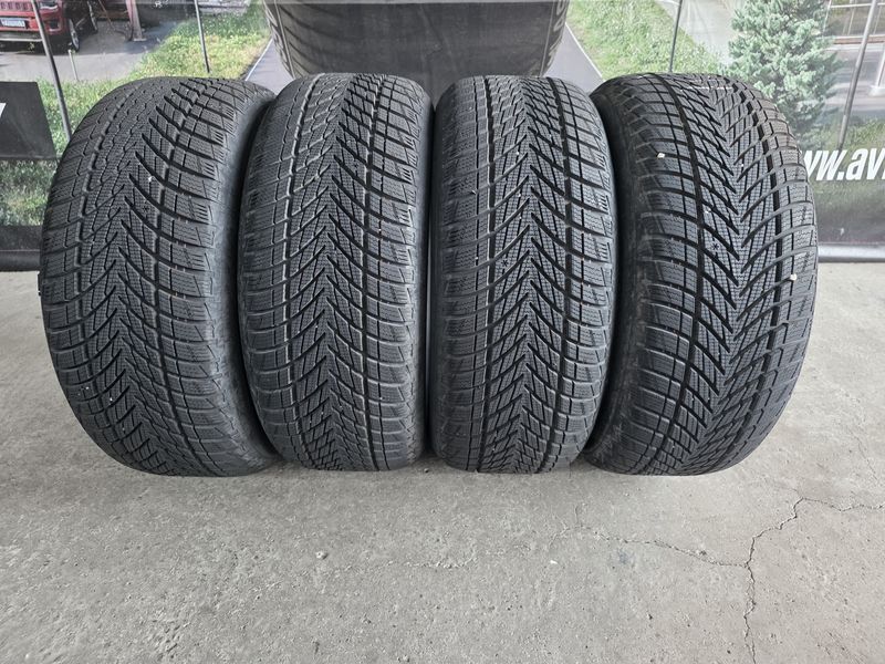 225/50/17 GOODYEAR 4бр