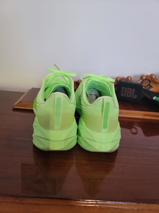 Vand Asics Novablast