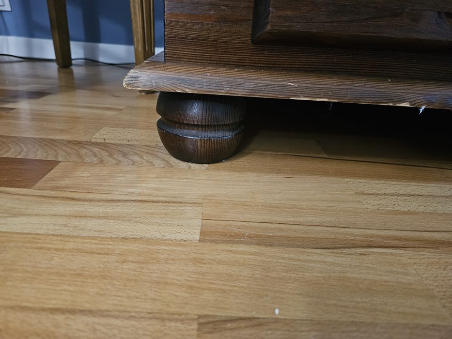 Masa de cafea din lemn masiv cu spațiu de depozitare