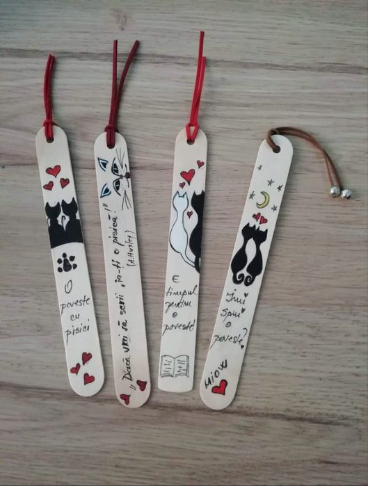 Semn de carte pictat si personalizat, pe lemn!