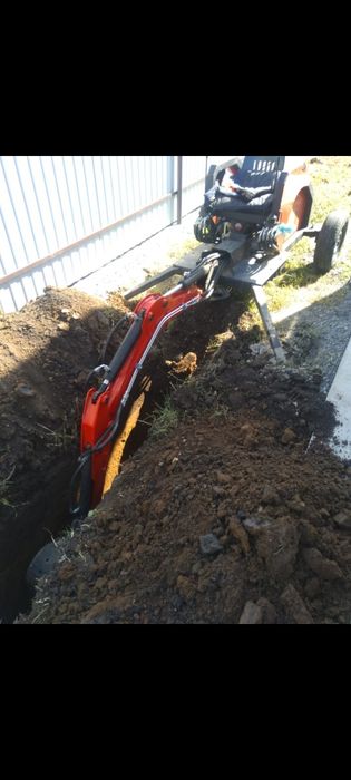 Продам мини экскаватор ямобур