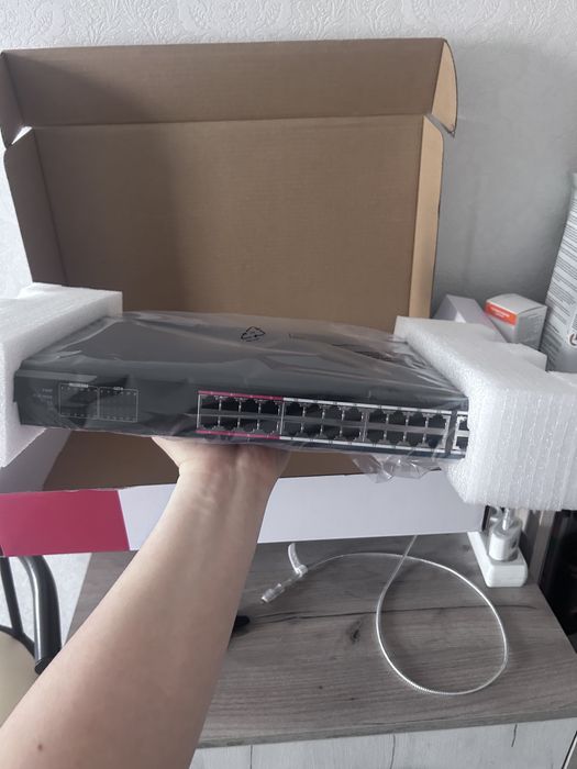 Продам коммутатор