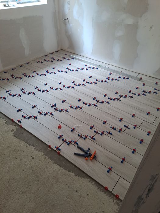 Довършителни Ремонти