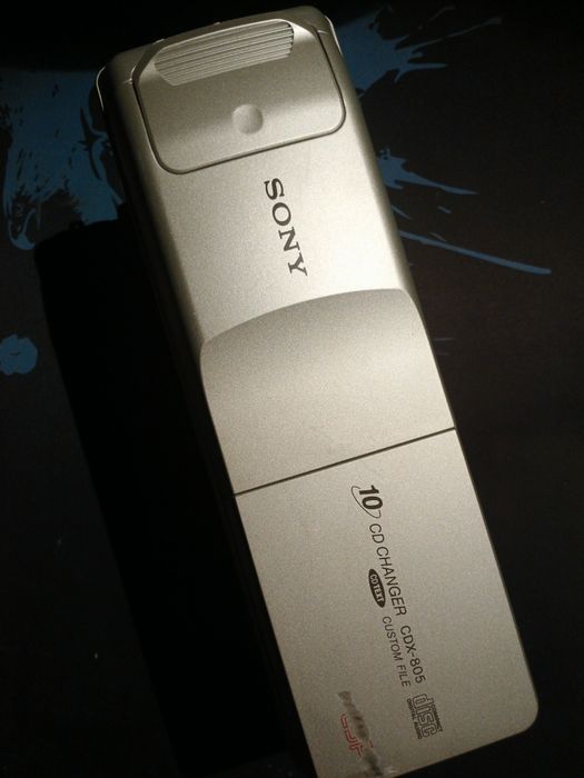CD-чейнджер Sony CDX-80