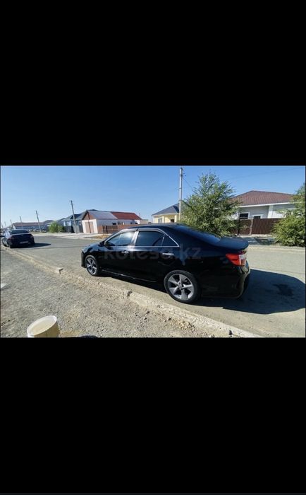 Автомобиль Toyta camry