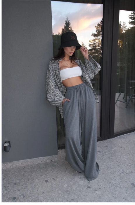 Evis style риза.