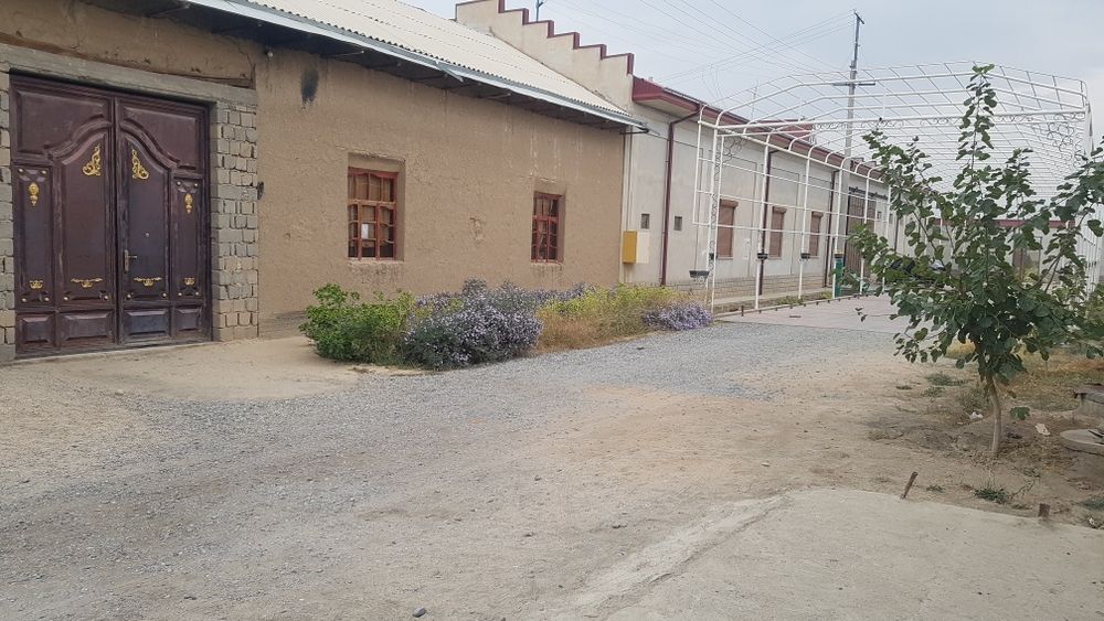 Srochno Xovli-joy sotiladi