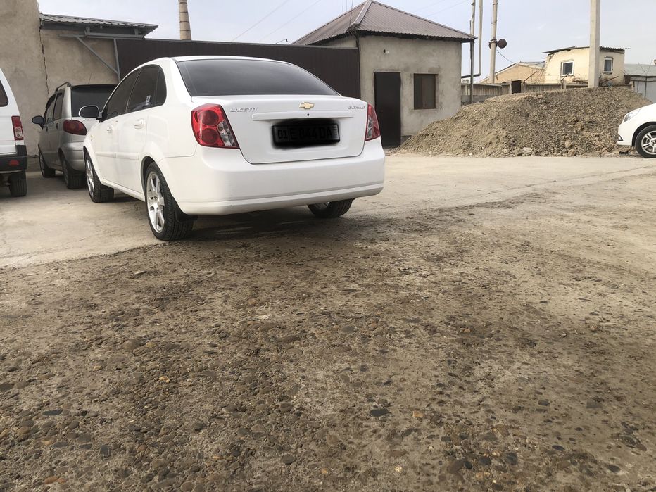 Продам Ласетти 1.8 автомат