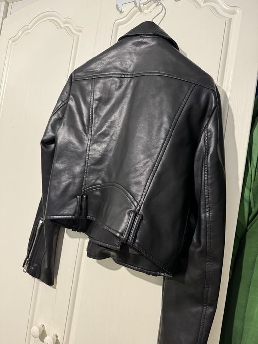 Кожаная куртка , экокожа , страдивари