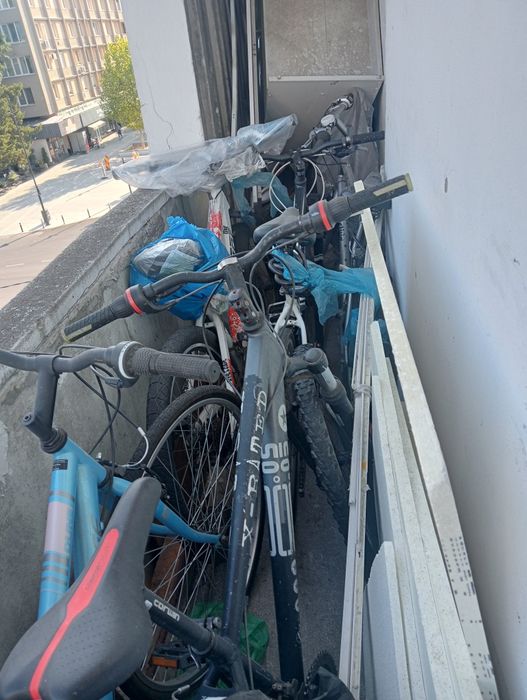 Vând biciclete damă.