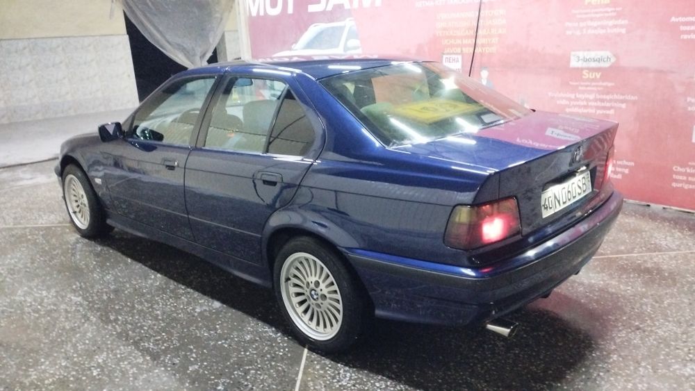 BMW e36 m43b18 sotiladi