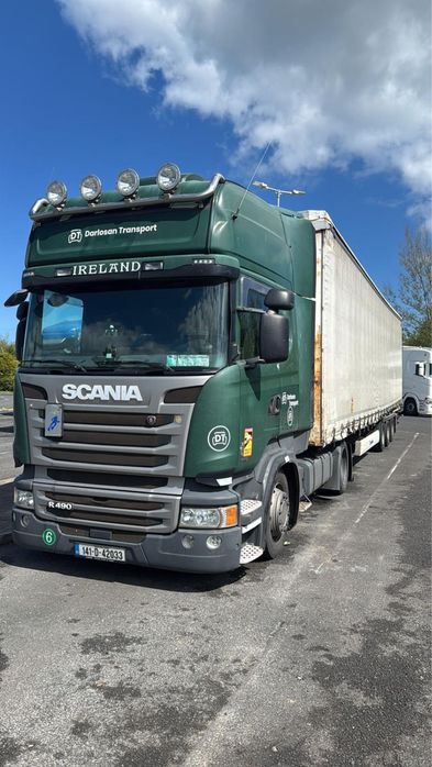 Scania si remorca Krone