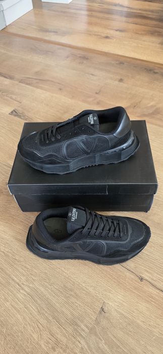 Мъжки маратонки обувки сникърси   Valentino