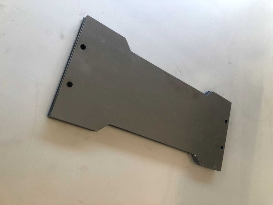 Debitare laser - piese de tabla cu grosimi intre 1 si 10 mm