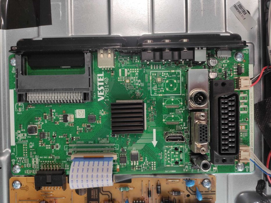 Tелевизор TELEFUNKEN 24HB4600 цял или за части.