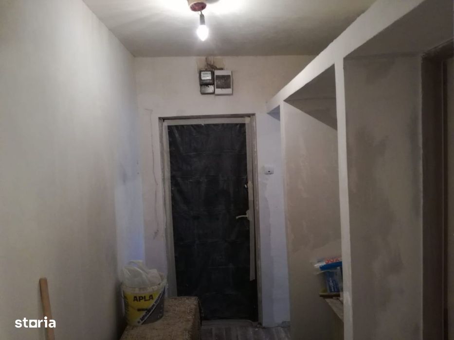 Casa de Cultura - Ap. 2 camere, semidecomandat, 37,4 m2