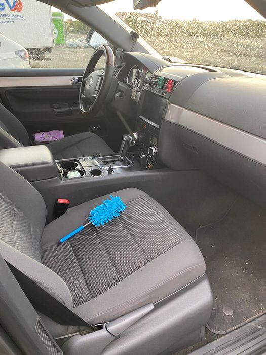 Vând vw touareg2.5 TDI diesel– 2007