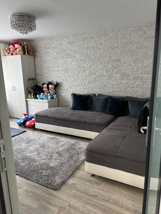 Apartament 2 camere se vinde complet mobilat