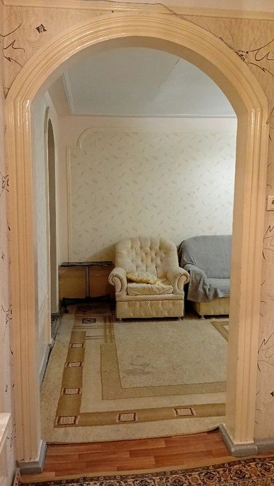 продам 2х ком. кв.в 7мкр дом 35