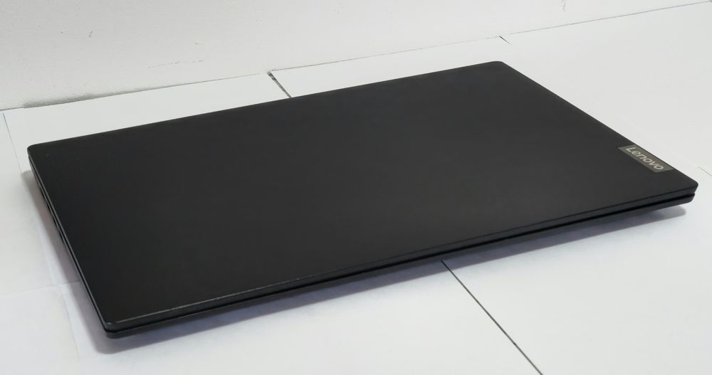 Ноутбук Lenovo 81N3